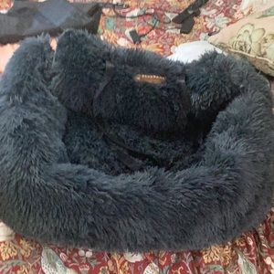 Pelsbarn car dog seat- 2 for sale/75$each/two for 120$